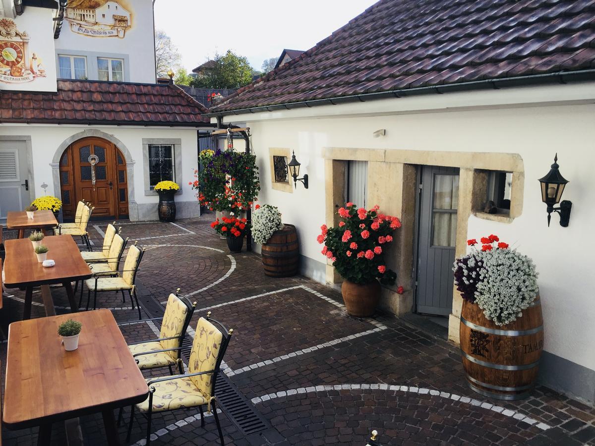 Hotel Kreuz Хольдербанк Экстерьер фото